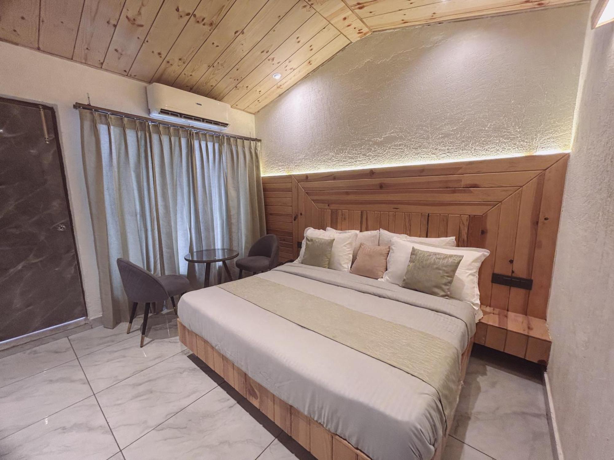 Queens Hill By Edge Mussoorie Ngoại thất bức ảnh