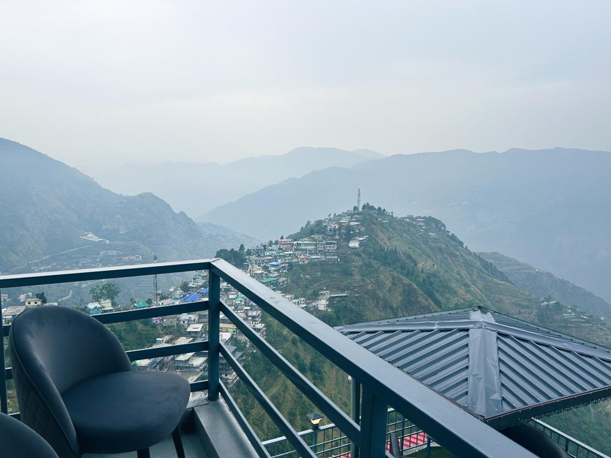 Queens Hill By Edge Mussoorie Ngoại thất bức ảnh