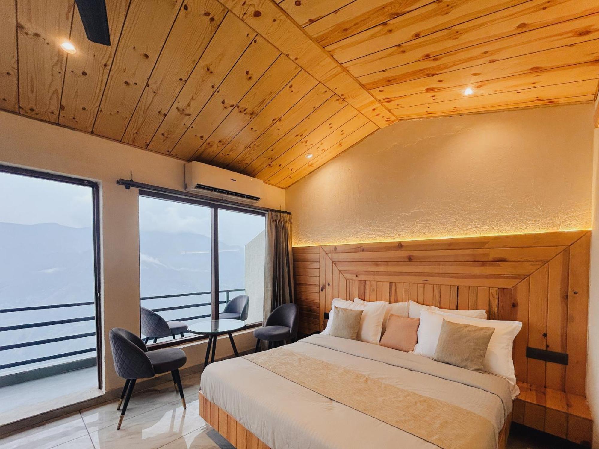 Queens Hill By Edge Mussoorie Ngoại thất bức ảnh